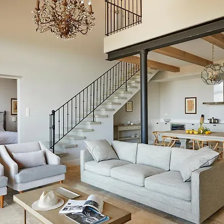 Chateau Capitoul אתר נופש 4*