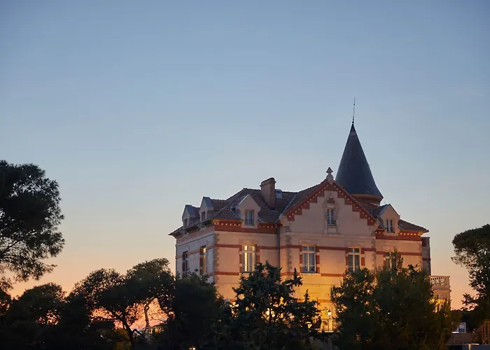 Château Capitoul Station touristique Narbonne